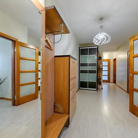 Apartment Arenda Apartments - Surganova,5A *